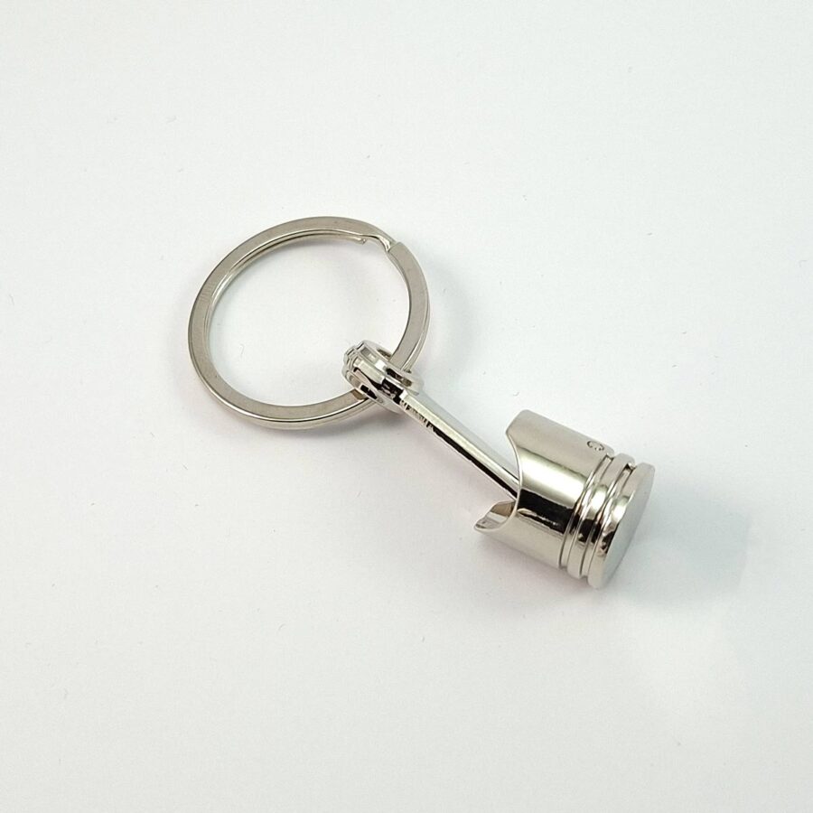 sivi klip privezak za ključeve