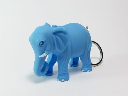 plavi slon životinja privezak sa led svetlom u očima