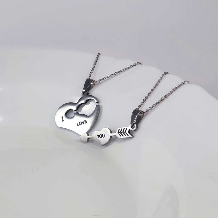 lančić sa privescima u obliku srca i strele nerđajući čelik srbija dvodelne ogrlice lančići